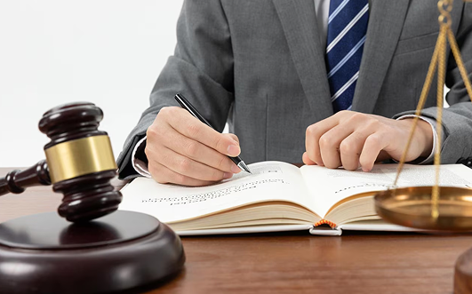 Business Law Image